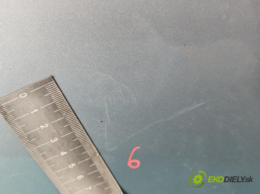 Toyota Corolla E12 2001-2009 1.6 vvti 110 HP manual 81 kW 1598 cm3 5- dvere predné ľavé (Ostatné)