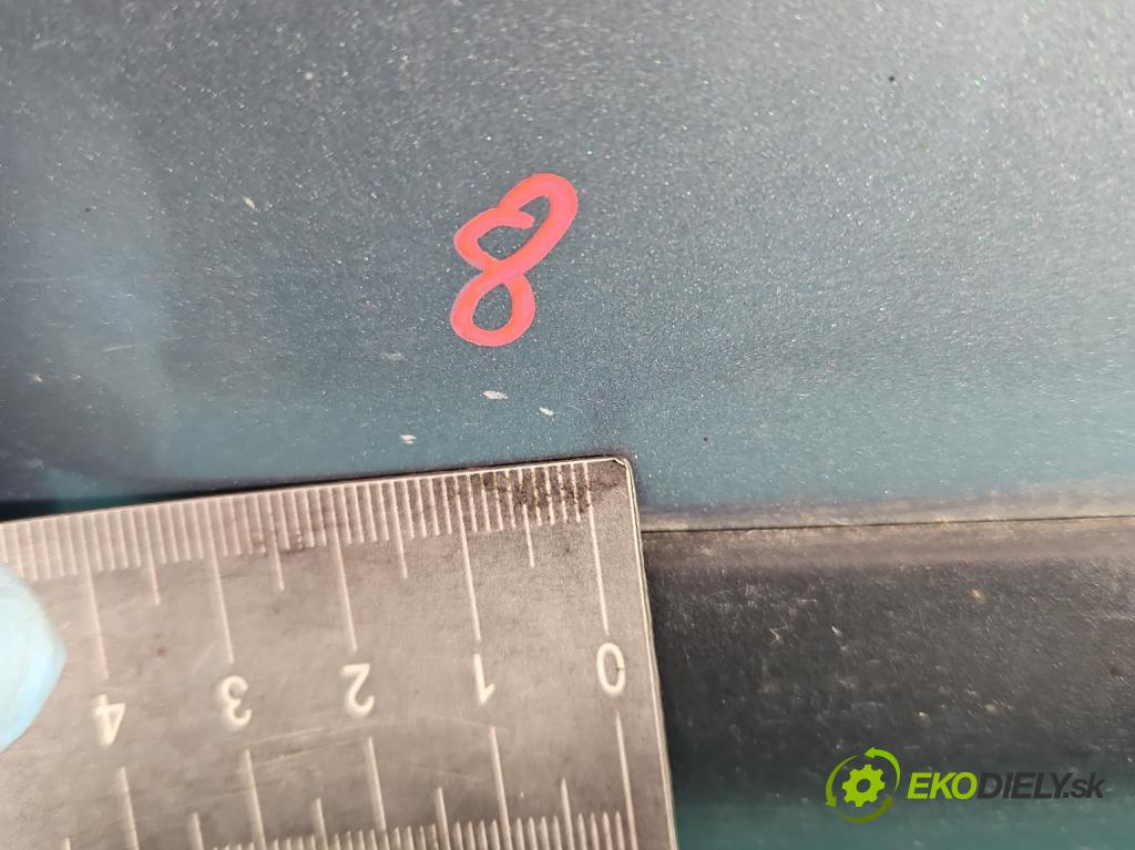 Toyota Corolla E12 2001-2009 1.6 vvti 110 HP manual 81 kW 1598 cm3 5- dvere predné ľavé (Ostatné)