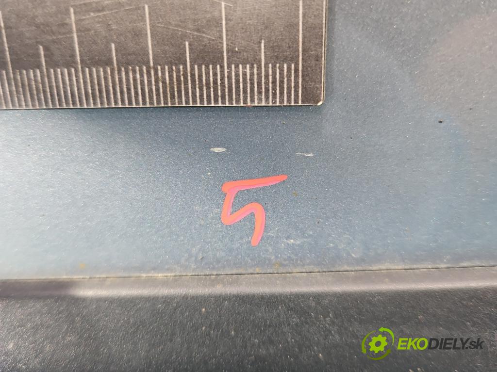 Toyota Corolla E12 2001-2009 1.6 vvti 110 HP manual 81 kW 1598 cm3 5- dvere predné ľavé (Ostatné)