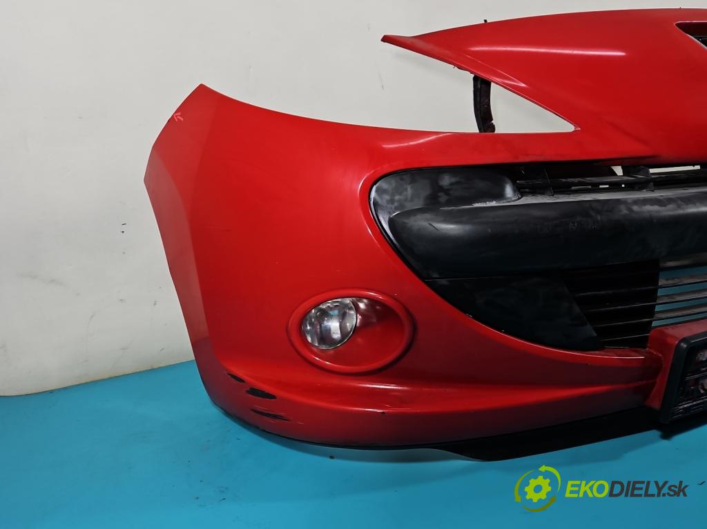 Peugeot 206 1.1 60 hp manual 44 kW 1124 cm3 3- nárazník přední  (Ostatné)