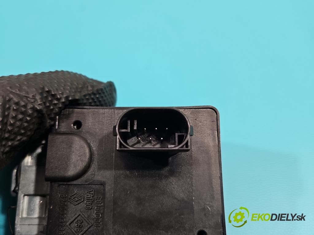 Renault Scenic II 2003-2009 1.9 dci 106 HP manual 78 kW 1870 cm3 5- Blokáda: řízení: 8200033233 (Ostatné)