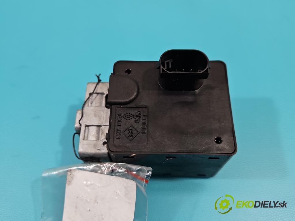 Renault Scenic II 2003-2009 1.9 dci 106 HP manual 78 kW 1870 cm3 5- Blokáda: řízení: 8200033233 (Ostatné)