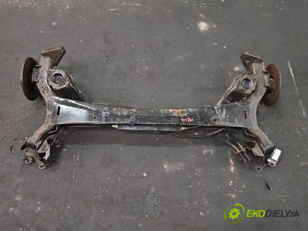 Renault Scenic II 2003-2009 1.9 dci 106 hp manual 78 kW 1870 cm3 5- zadní výztuha  (Výztuhy zadní)