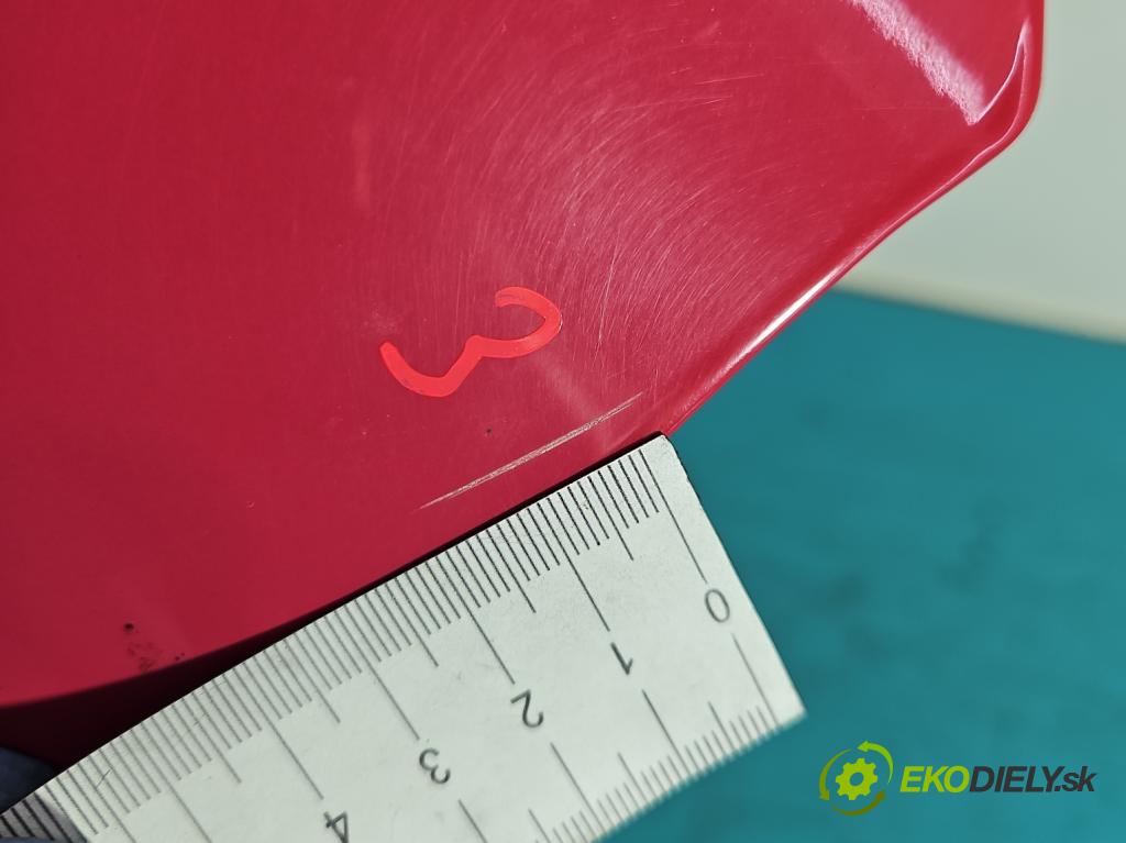 Toyota Corolla E11 1997-2002 2.0d 72 hp manual 53 kW 1974 cm3 5- zadní kufrové dveře (Zadní kapoty)