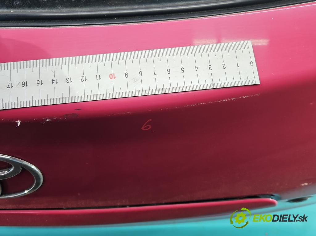 Toyota Corolla E11 1997-2002 2.0d 72 hp manual 53 kW 1974 cm3 5- zadní kufrové dveře (Zadní kapoty)