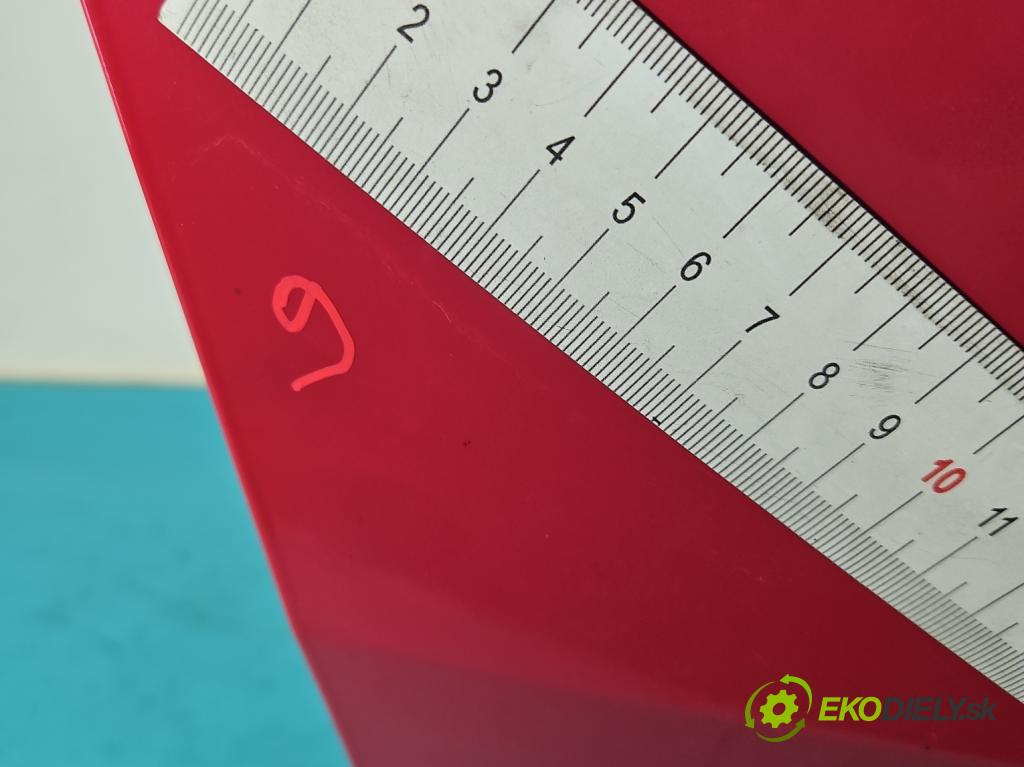 Toyota Corolla E11 1997-2002 2.0d 72 hp manual 53 kW 1974 cm3 5- zadní kufrové dveře (Zadní kapoty)