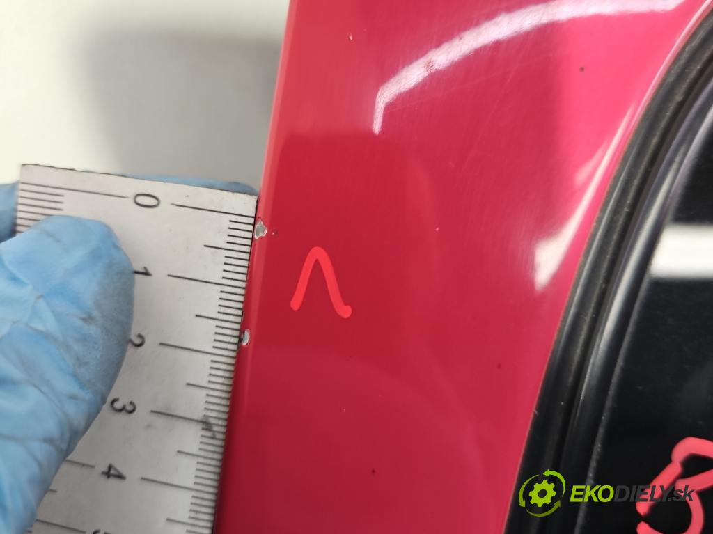 Toyota Corolla E11 1997-2002 2.0d 72 hp manual 53 kW 1974 cm3 5- zadní kufrové dveře (Zadní kapoty)