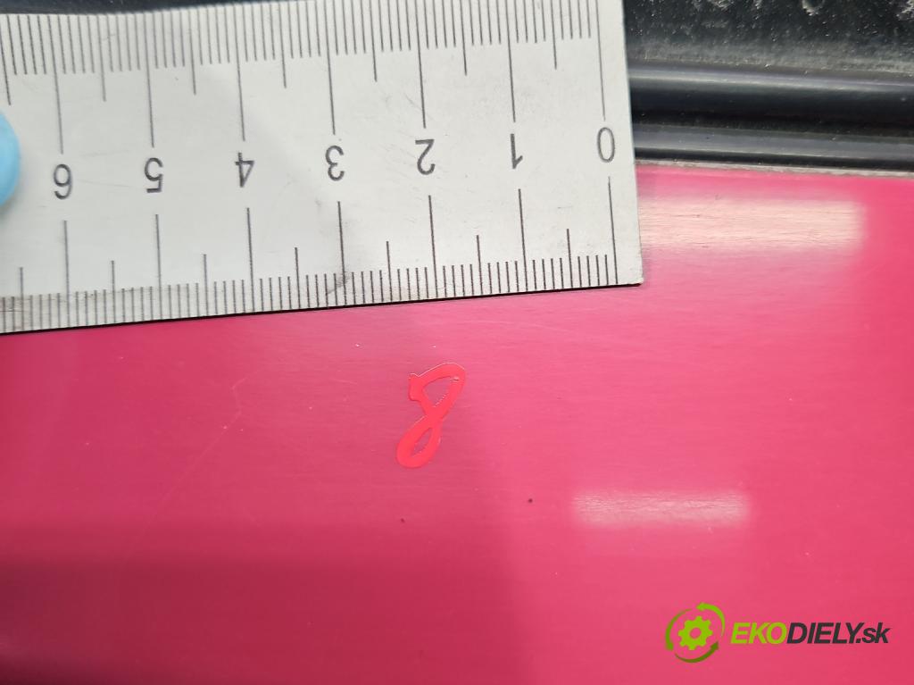 Toyota Corolla E11 1997-2002 2.0d 72 hp manual 53 kW 1974 cm3 5- zadní kufrové dveře (Zadní kapoty)