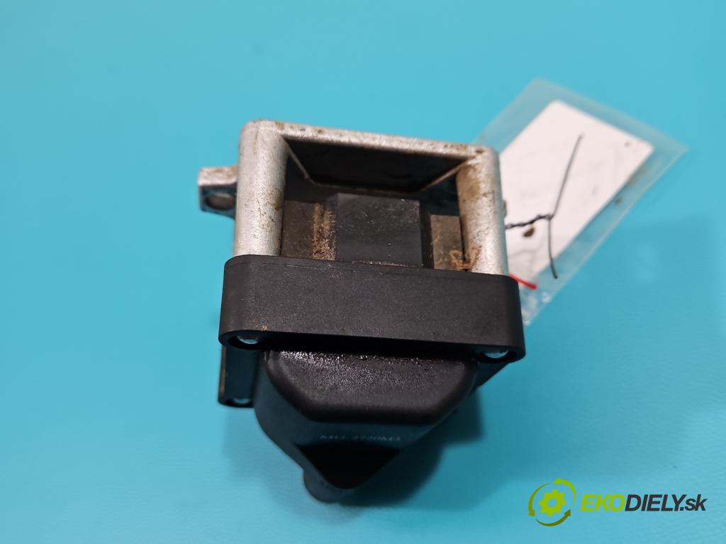 Vw Polo III 6N 1994-2001 1.4 60 HP manual 44 kW 1390 cm3 5- cievka zapaľovacia  (Zapaľovacie cievky, moduly)