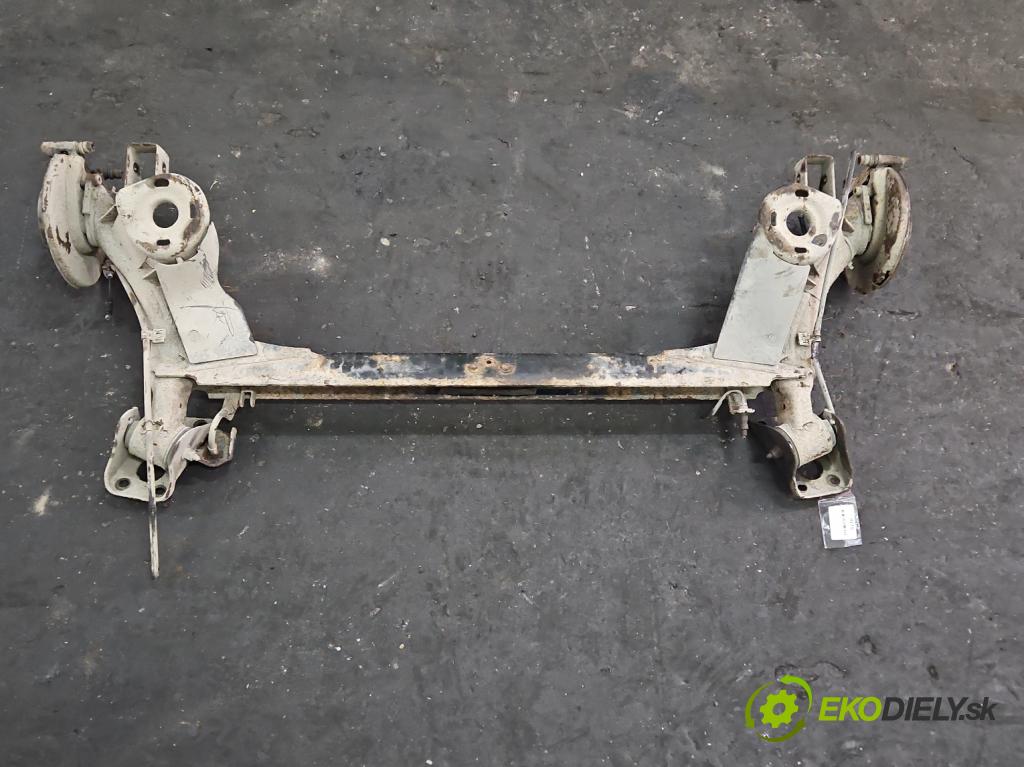 Audi A3 8L 1996-2003 1.9 tdi 90 hp manual 66 kW 1896 cm3 3- zadní výztuha  (Výztuhy zadní)