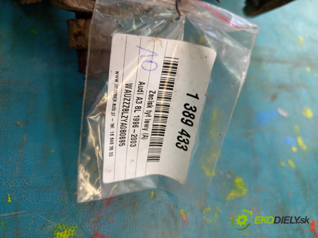 Audi A3 8L 1996-2003 1.9 tdi 90 hp manual 66 kW 1896 cm3 3- brzdič zadní levý  (Klika dveří ostatní)