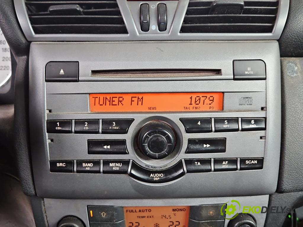 Fiat Stilo 1.6 16V 105 HP manual 77 kW 1598 cm3 3- Radio originál 735420721
