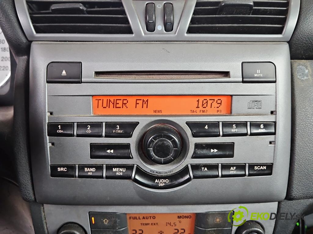 Fiat Stilo 1.6 16V 105 HP manual 77 kW 1598 cm3 3- Radio originál 735420721