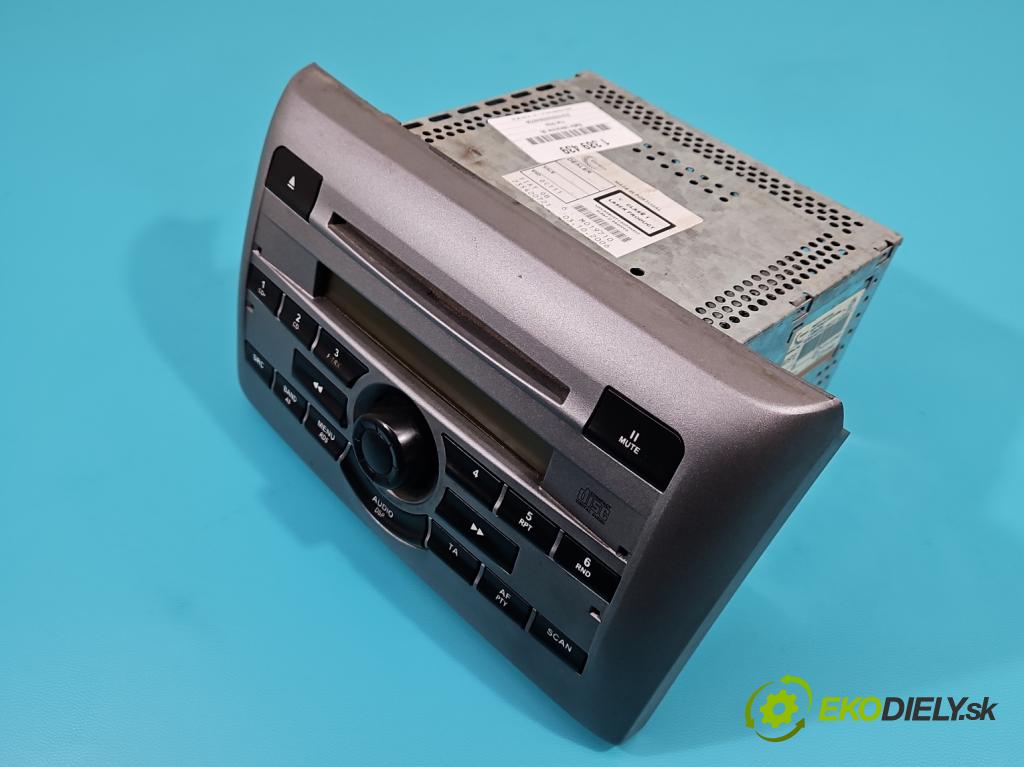 Fiat Stilo 1.6 16V 105 HP manual 77 kW 1598 cm3 3- Radio originál 735420721