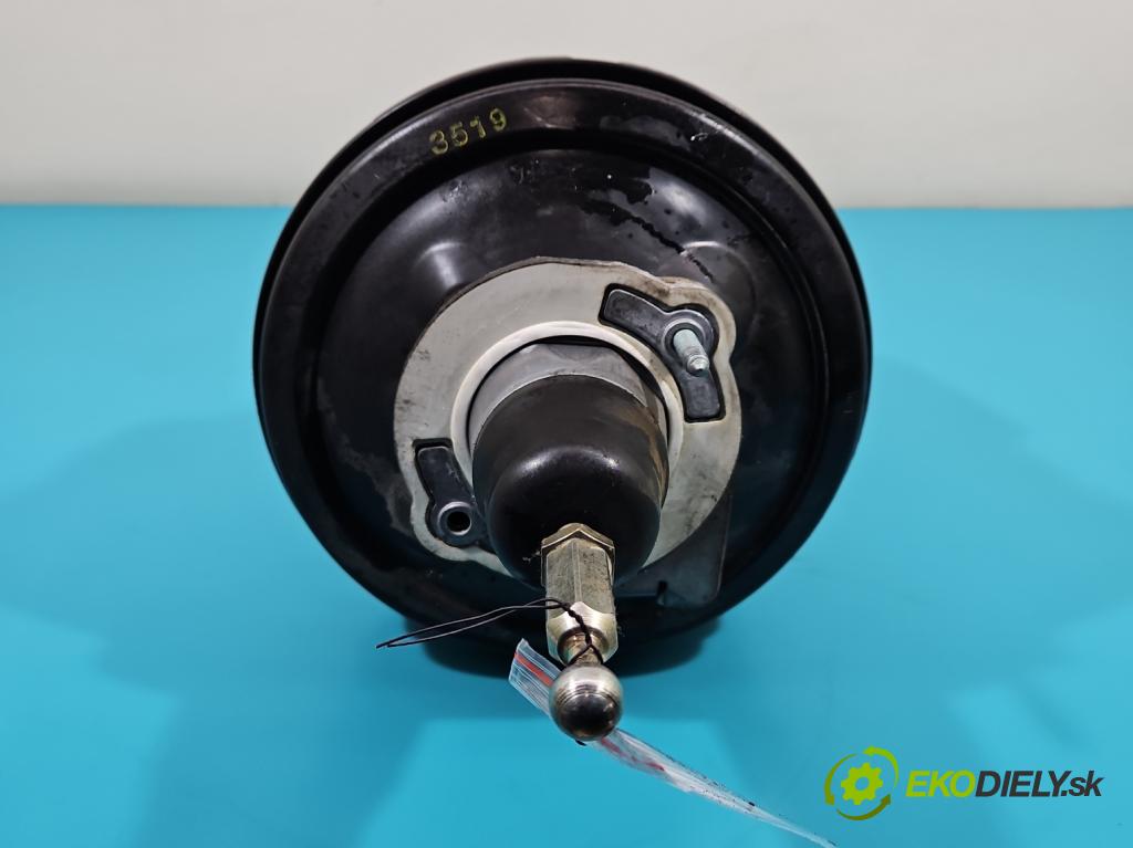 Audi A4 B6 2000-2004 1.9 tdi 131 HP manual 96 kW 1896 cm3 5- servo brzdové 8E0612105J