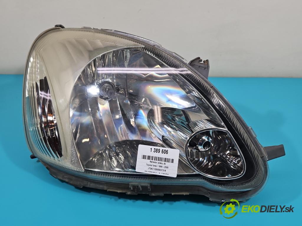 Toyota Yaris I 1999-2005 1.4 D4D 75 HP manual 55 kW 1364 cm3 5- Reflektor: pravý  (Pravé)