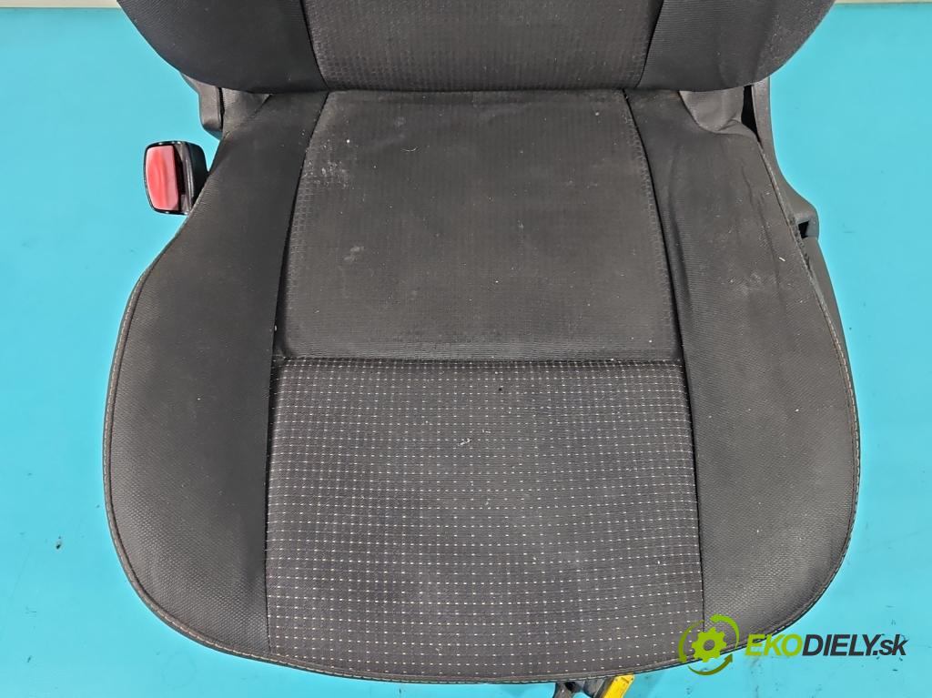 Renault Scenic III 2009-2016 1.5 dci 110 HP manual 81 kW 1461 cm3 5- Sedačka ľavý  (Sedačky, sedadlá)