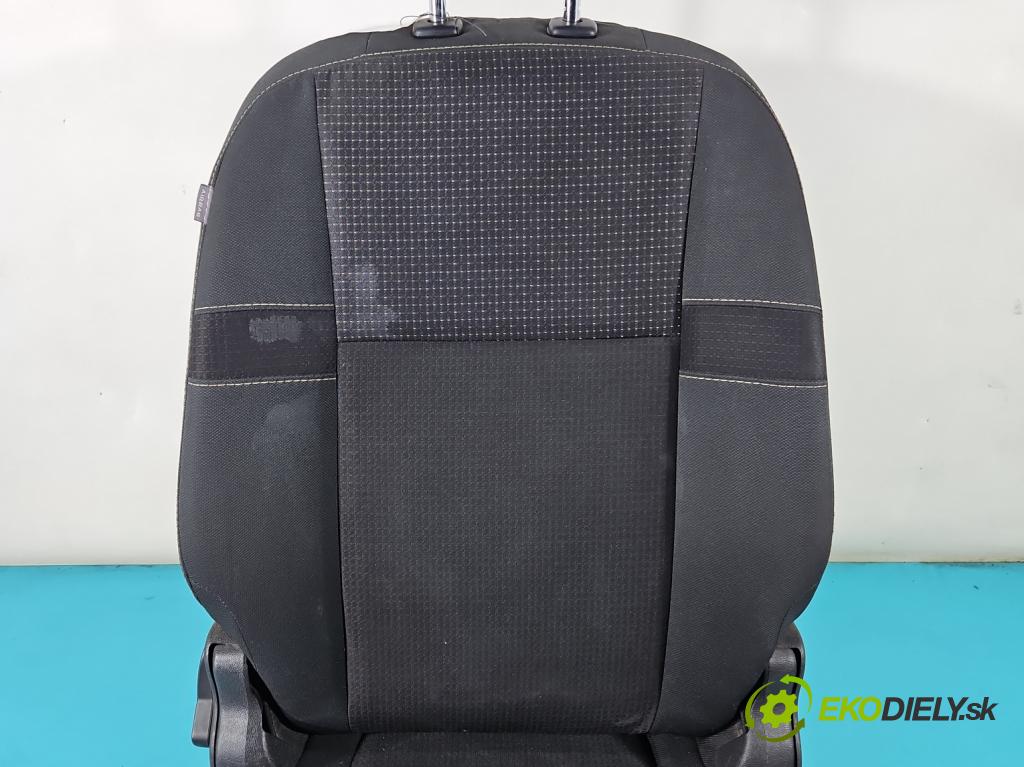 Renault Scenic III 2009-2016 1.5 dci 110 HP manual 81 kW 1461 cm3 5- Sedačka pravý  (Sedačky, sedadlá)