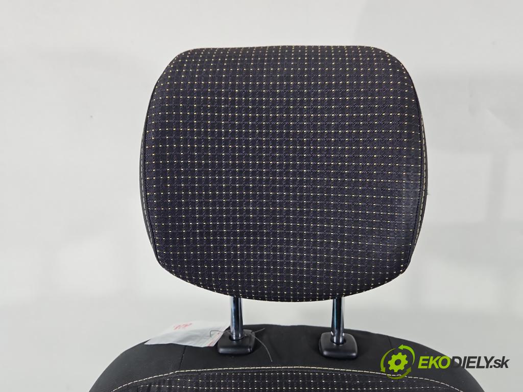 Renault Scenic III 2009-2016 1.5 dci 110 HP manual 81 kW 1461 cm3 5- Sedačka pravý  (Sedačky, sedadlá)