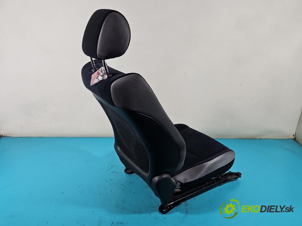 Honda Civic VIII 2006-2011 2.2 140 HP manual 103 kW 2204 cm3 5- Sedačka ľavý  (Sedačky, sedadlá)