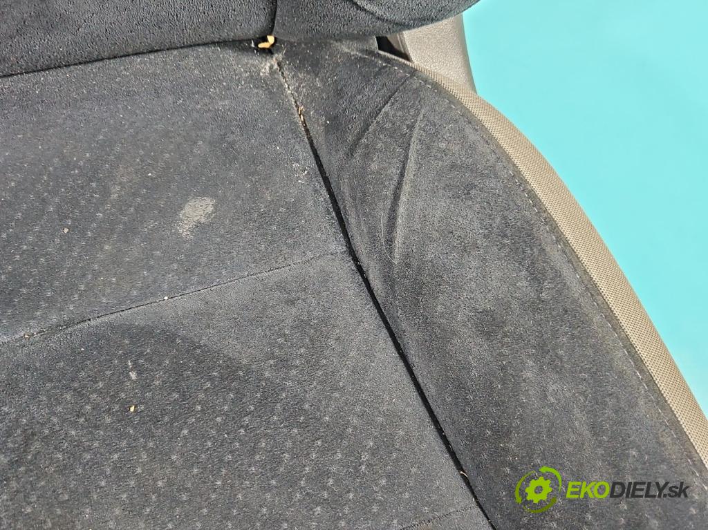 Honda Civic VIII 2006-2011 2.2 140 HP manual 103 kW 2204 cm3 5- Sedačka ľavý  (Sedačky, sedadlá)