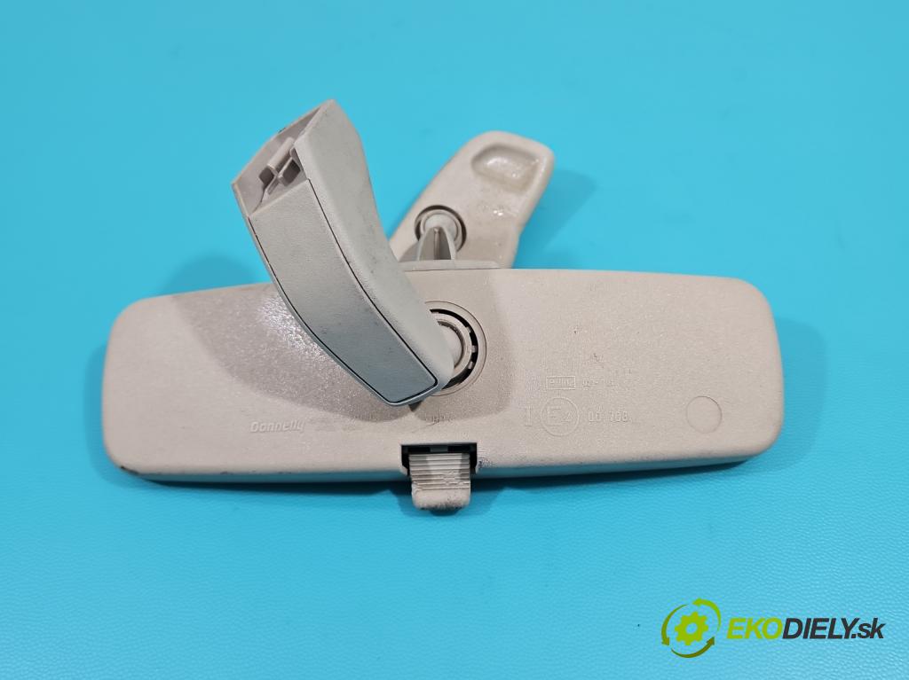 Citroen C3 I 2002-2009 1.4 hdi 90 hp manual 66 kW 1398 cm3 5- zpětné zrcátko vnitřní  (Světla vnitřní)