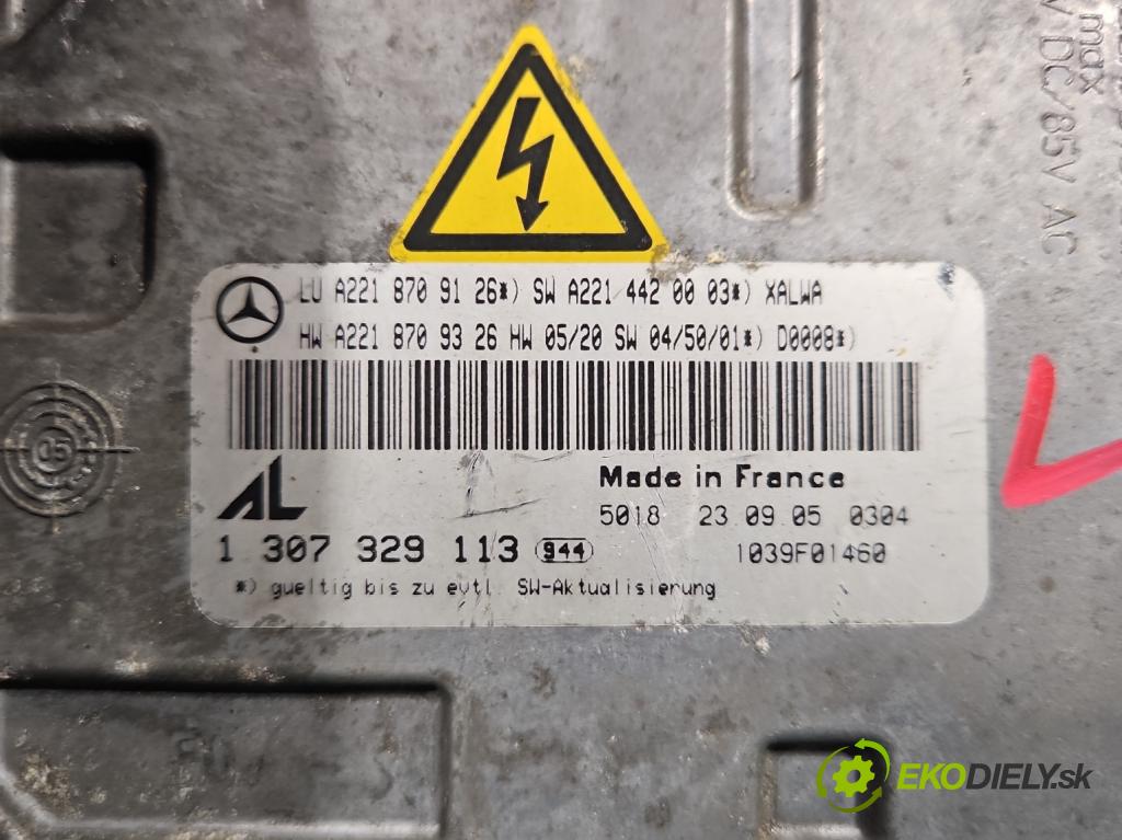 Mercedes S W221 2005-2013 5.5 V8 387KM automatic 285 kW 5462 cm3 4- střídač: xenon 1307329113 (Riadiace jednotky xenónu)
