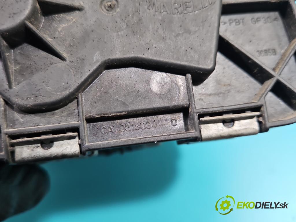 Fiat Stilo 1.6 16V 105 HP manual 77 kW 1598 cm3 3- klapka 55354610 (Škrtiace klapky)