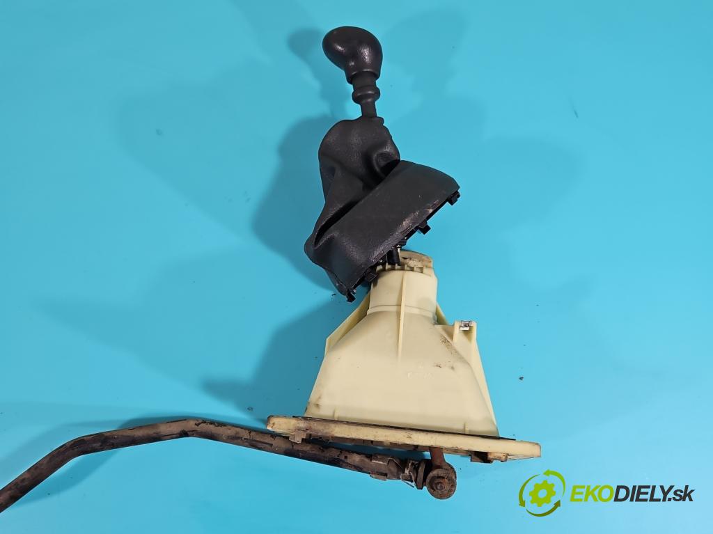 Renault Scenic I 1996-2003 1.6 8V MNOHO: 90 HP manual 66 kW 1598 cm3 5- Páka: Změny: stupeň,rýchlosť  (Rýchlostné páky / kulisy)