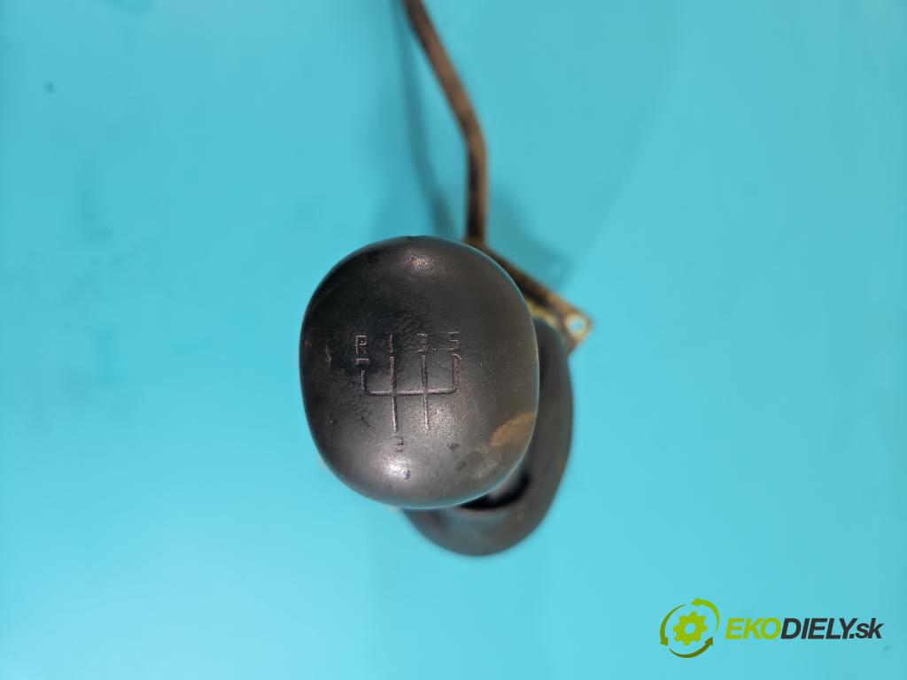 Renault Scenic I 1996-2003 1.6 8V MNOHO: 90 HP manual 66 kW 1598 cm3 5- Páka: Změny: stupeň,rýchlosť  (Rýchlostné páky / kulisy)