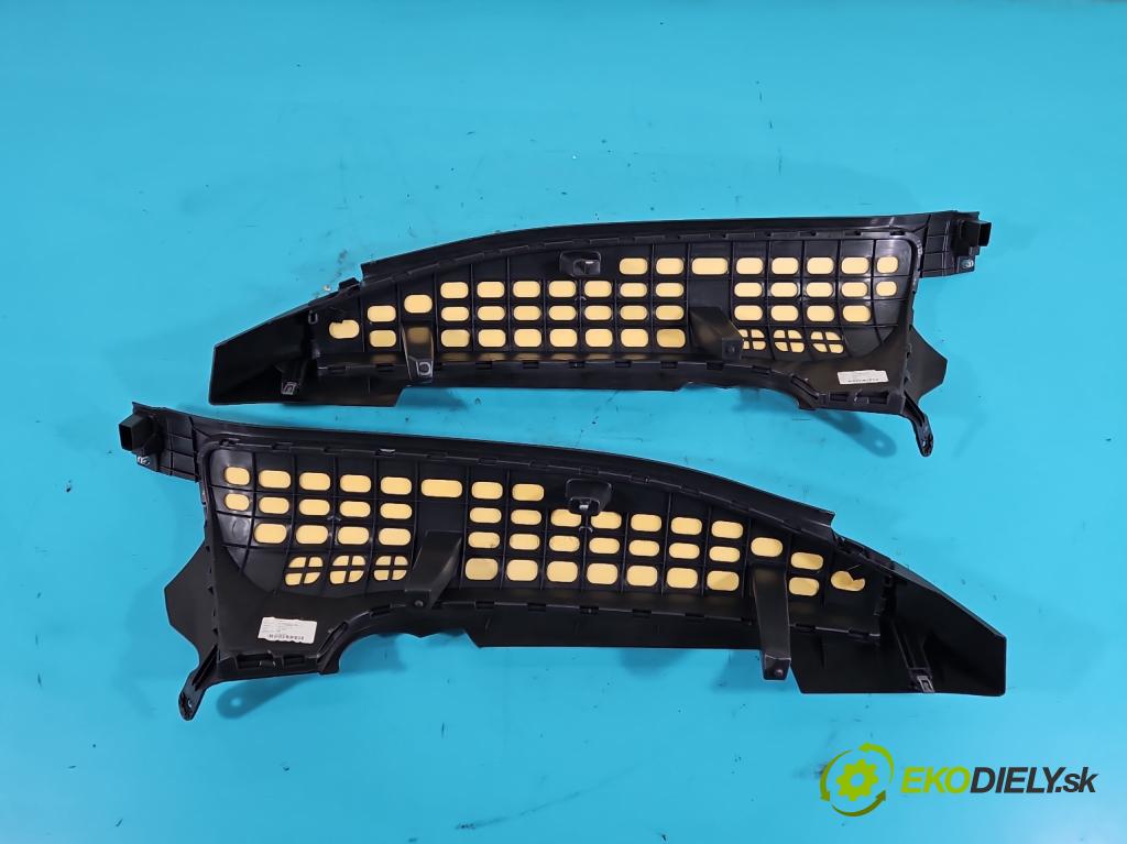 Vw Passat B8 2014 - 2.0 tdi 150 HP automatic 110 kW 1968 cm3 5- Pohovka: zadné  (Sedačky, sedadlá)