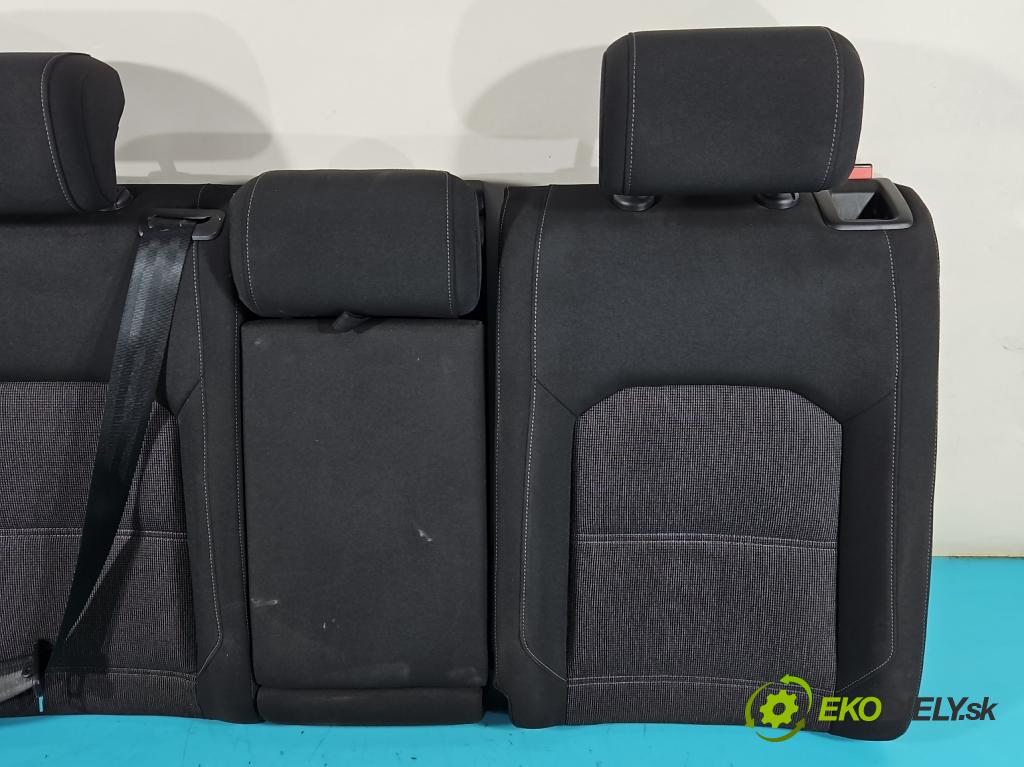 Vw Passat B8 2014 - 2.0 tdi 150 HP automatic 110 kW 1968 cm3 5- Pohovka: zadné  (Sedačky, sedadlá)