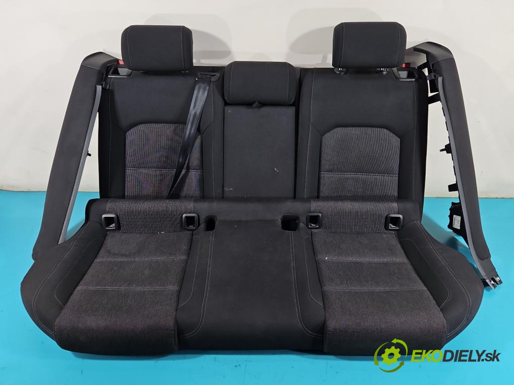 Vw Passat B8 2014 - 2.0 tdi 150 HP automatic 110 kW 1968 cm3 5- Pohovka: zadné  (Sedačky, sedadlá)