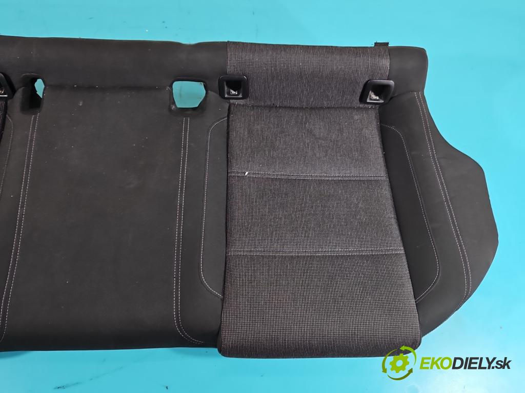 Vw Passat B8 2014 - 2.0 tdi 150 HP automatic 110 kW 1968 cm3 5- Pohovka: zadné  (Sedačky, sedadlá)