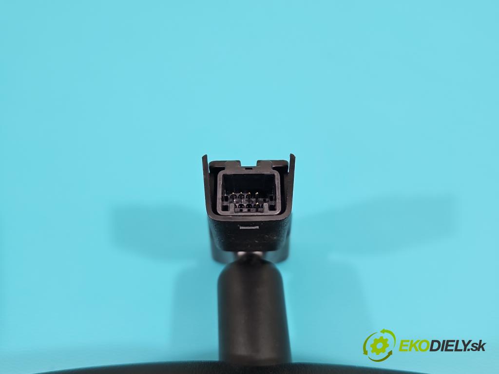 Kia Sportage III 2010-2015 1.7 crdi 116 hp manual 85 kW 1685 cm3 5- zpětné zrcátko vnitřní  (Světla vnitřní)