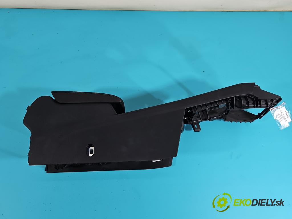 Vw Passat B8 2014 - 2.0 tdi 150 HP automatic 110 kW 1968 cm3 5- operadlo 3G0862531 (Lakťové opierky)