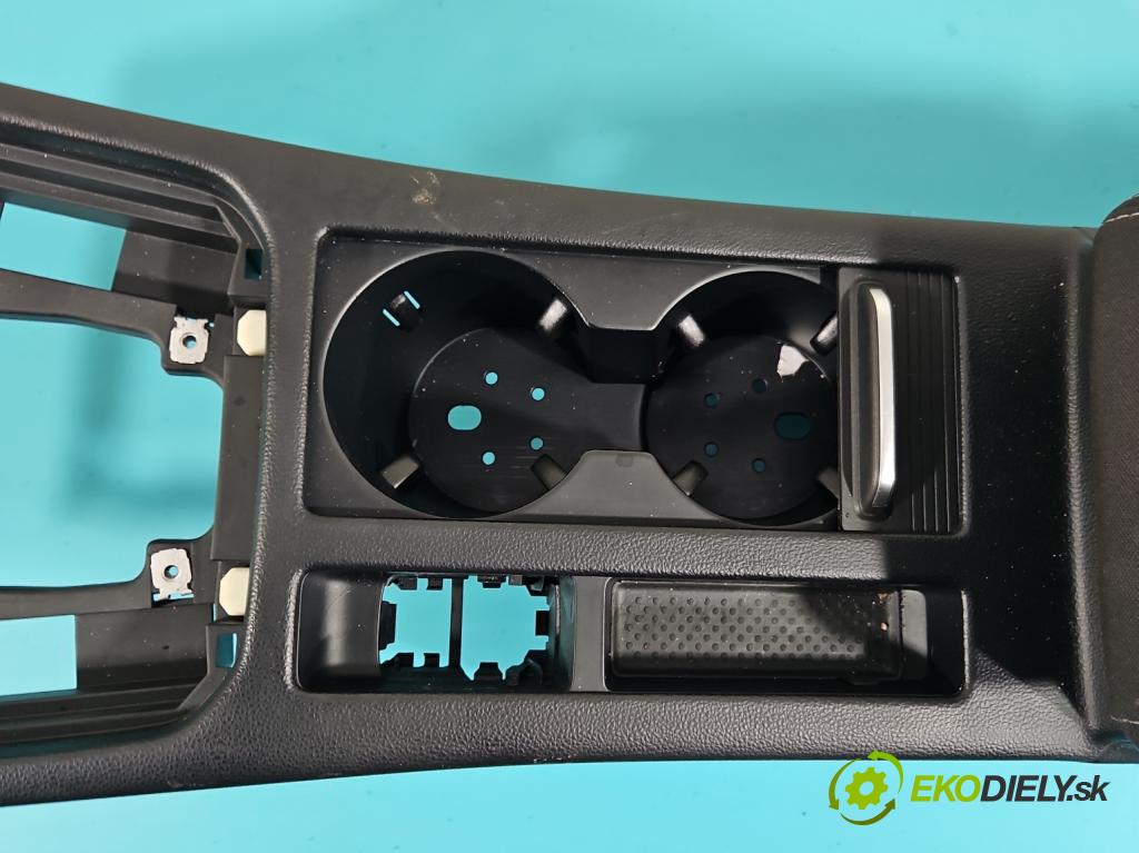 Vw Passat B8 2014 - 2.0 tdi 150 HP automatic 110 kW 1968 cm3 5- operadlo 3G0862531 (Lakťové opierky)