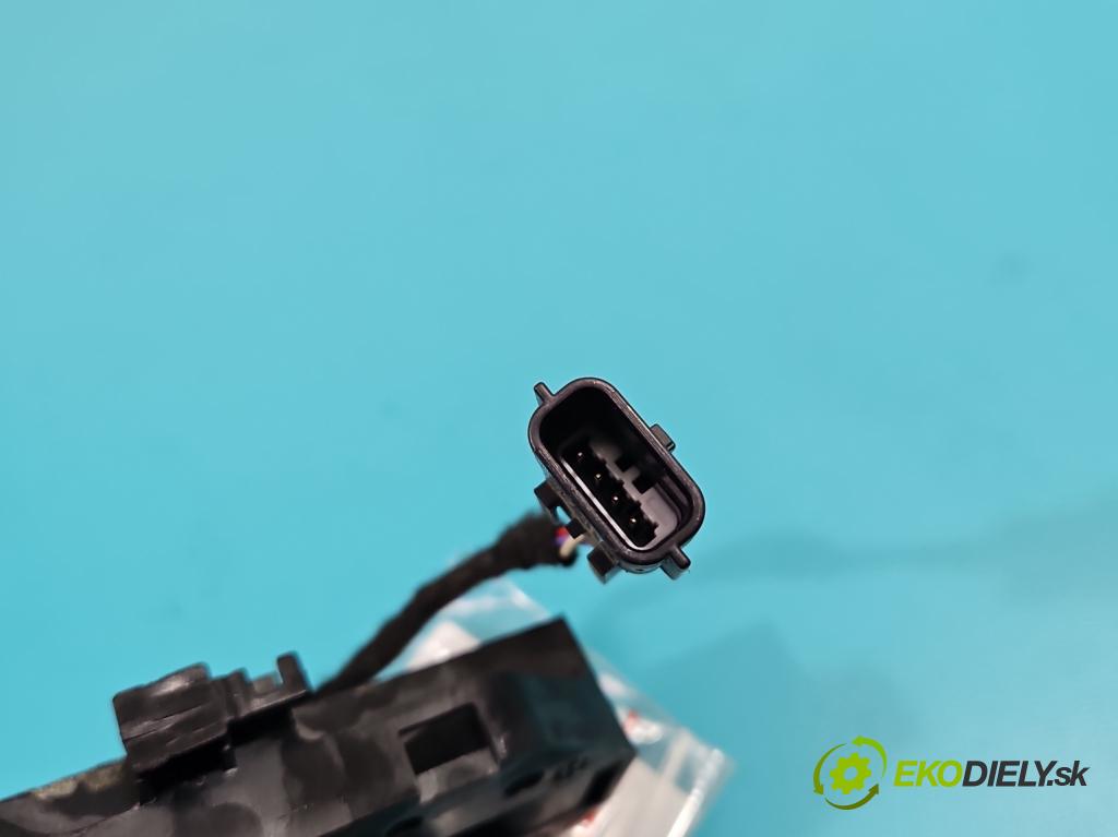 Renault Scenic III 2009-2016 1.5 dci 110 HP manual 81 kW 1461 cm3 5- rukoväť predné ľavé mimo: 806070033R (Vonkajšie predné ľavé)