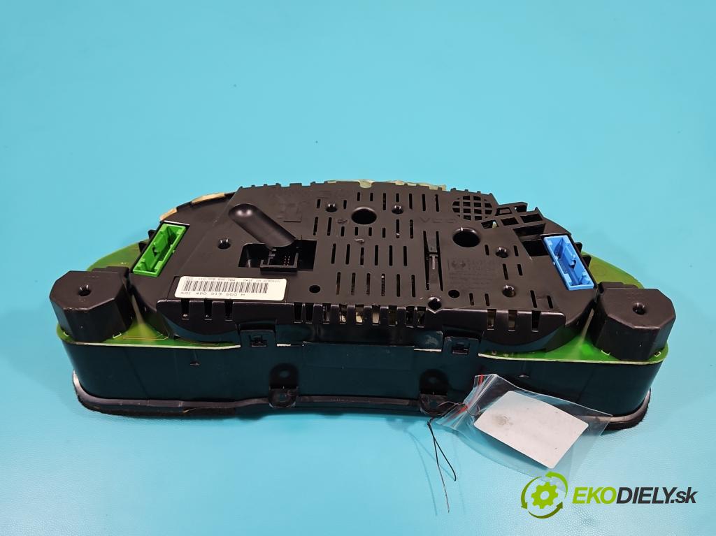 Audi A6 C5 1997-2004 2.4 V6 165 hp manual 121 kW 2393 cm3 4- Přístrojová deska 4B0919880H (Přístrojová deska)