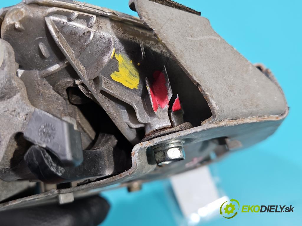 Honda Civic VIII 2006-2011 2.2 140 HP manual 103 kW 2204 cm3 5- rukoväť predné ľavé mimo: 72180-SMG-G020-M1 (Vonkajšie predné ľavé)