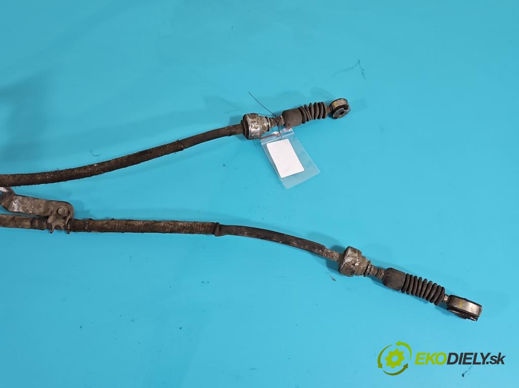 Honda Civic VIII 2006-2011 2.2 140 HP manual 103 kW 2204 cm3 5- Páka: Změny: stupeň,rýchlosť  (Rýchlostné páky / kulisy)