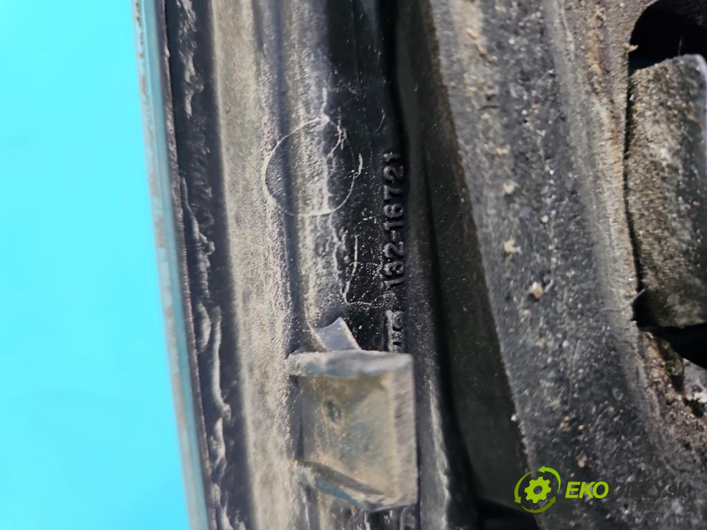 Honda Civic VIII 2006-2011 2.2 140 HP manual 103 kW 2204 cm3 5- zaslepka: zadné