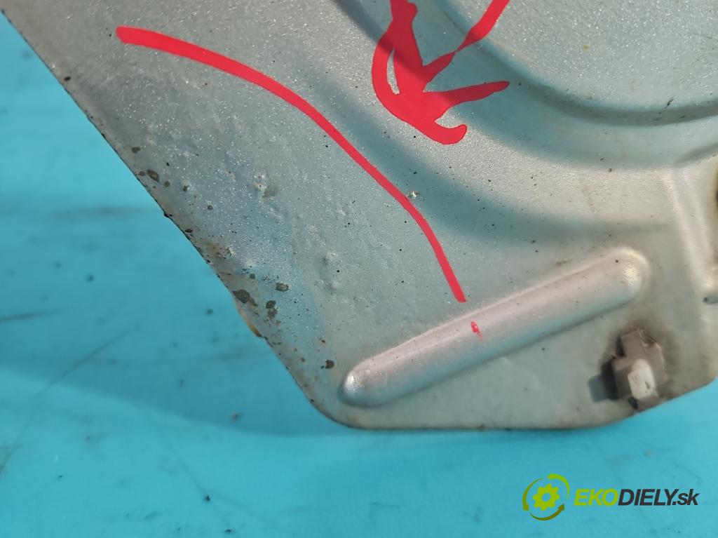 Honda Civic VIII 2006-2011 2.2 140 hp manual 103 kW 2204 cm3 5- blatnik přední levý  (Predné ľavé)