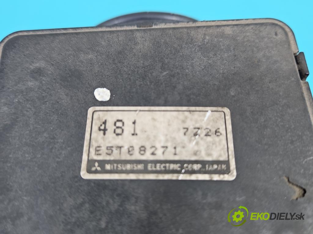 Mitsubishi Galant VIII 1993-2003 2.0 16v 136 HP manual 100 kW 1997 cm3 5- průtokoměr: E5T08271 (Váhy vzduchu)