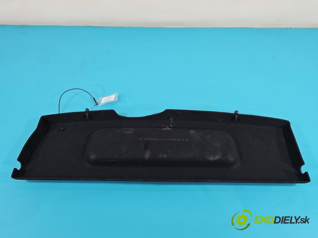 Peugeot 107 1.0 68 HP manual 50 kW 998 cm3 3- zadná  (Pláta zadné)