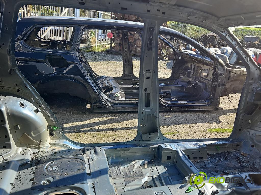 Vw Tiguan II 2016-2024 1.5 TSI 150 hp automatic 110 kW 1498 cm3 5- práh levý  (Ostatní)