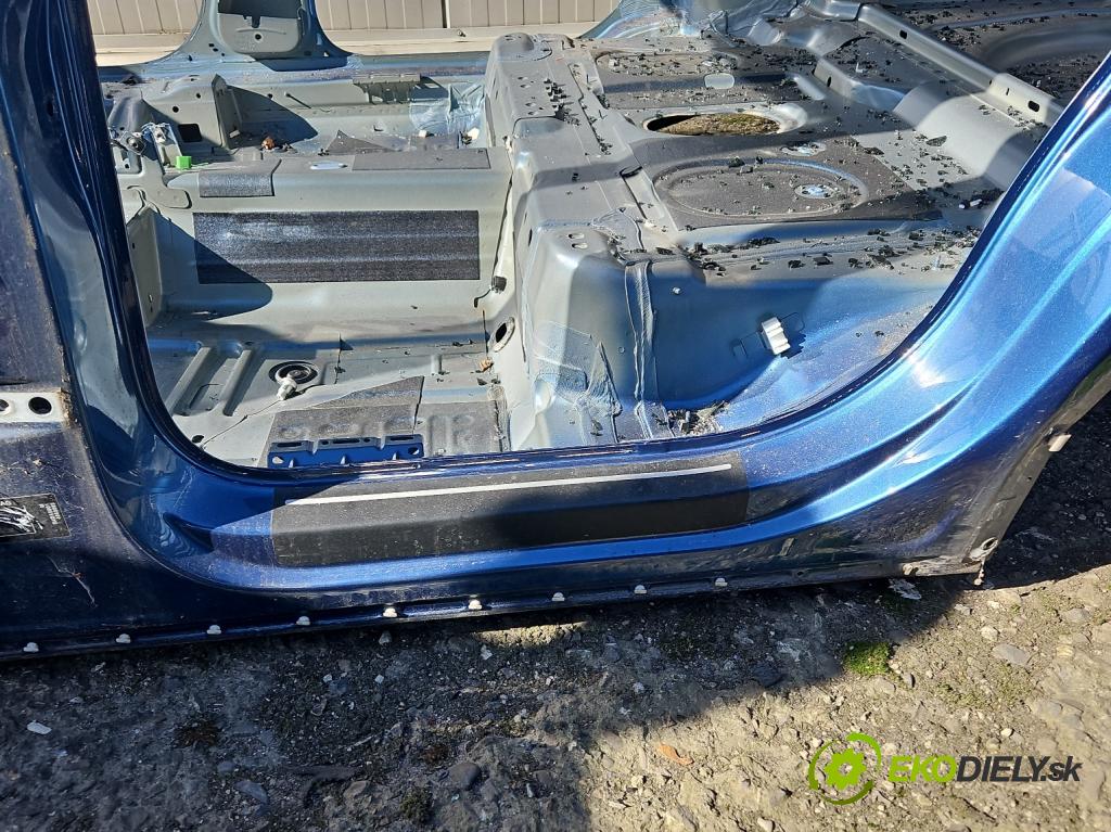 Vw Tiguan II 2016-2024 1.5 TSI 150 hp automatic 110 kW 1498 cm3 5- práh levý  (Ostatní)