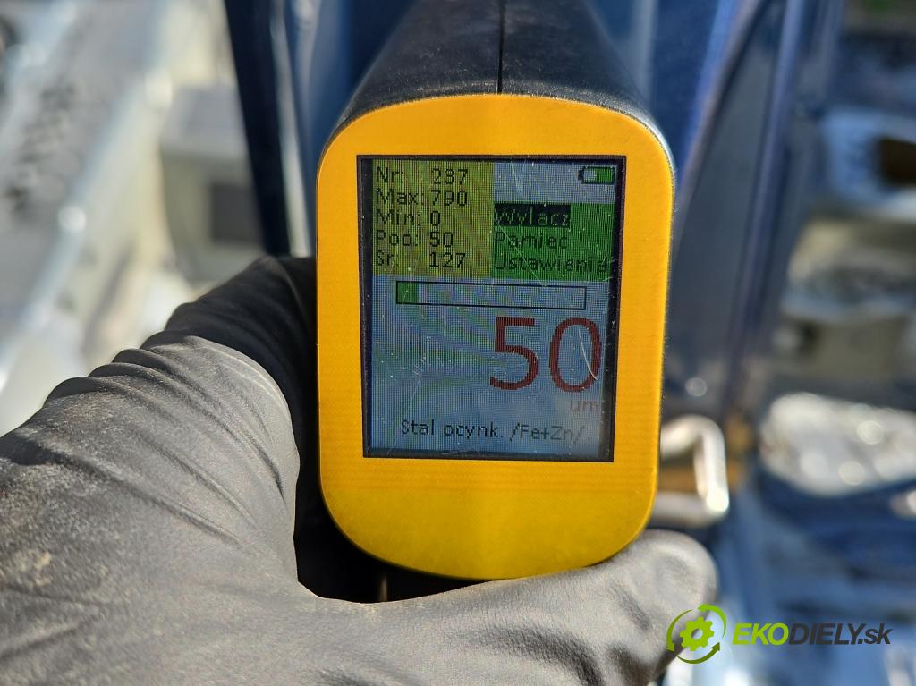 Vw Tiguan II 2016-2024 1.5 TSI 150 hp automatic 110 kW 1498 cm3 5- práh pravý  (Ostatní)