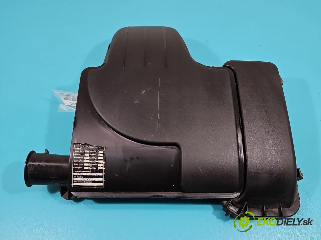 Peugeot 107 1.0 68 hp manual 50 kW 998 cm3 3- obal filtra vzduchu 17705-0Q010 (Kryty filtrů)