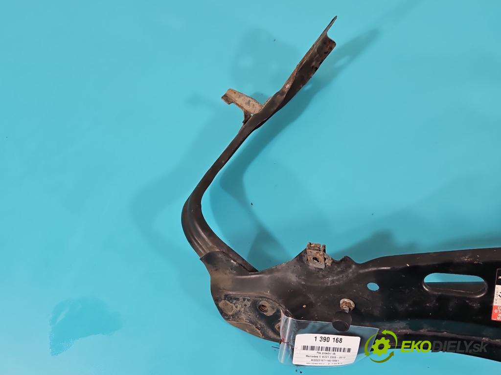 Mercedes S W221 2005-2013 5.5 V8 387KM automatic 285 kW 5462 cm3 4- stěna přední  (Výztuhy přední)